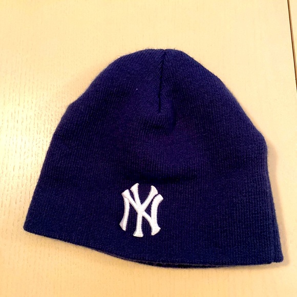 STARTER Accessories Starter Yankees Winter Hat Beanie Poshmark